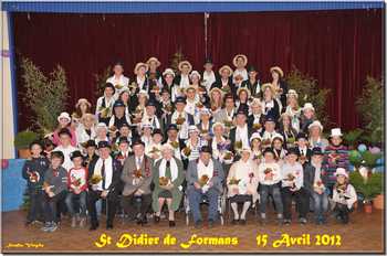 st_didier_de_formans_2012