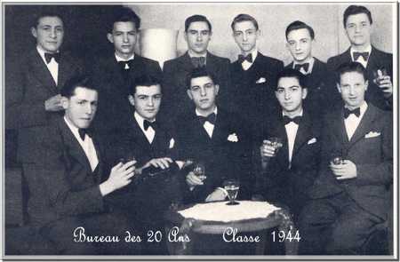 bureau_classe_1944