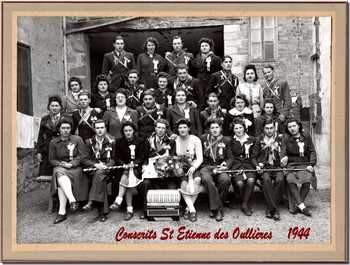 st_etienne_des_oullieres_1944